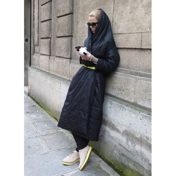Cyrille Gassiline | Oversized Quilted Blanket-style Puffer Wrap Coat - Picture 14 of 16